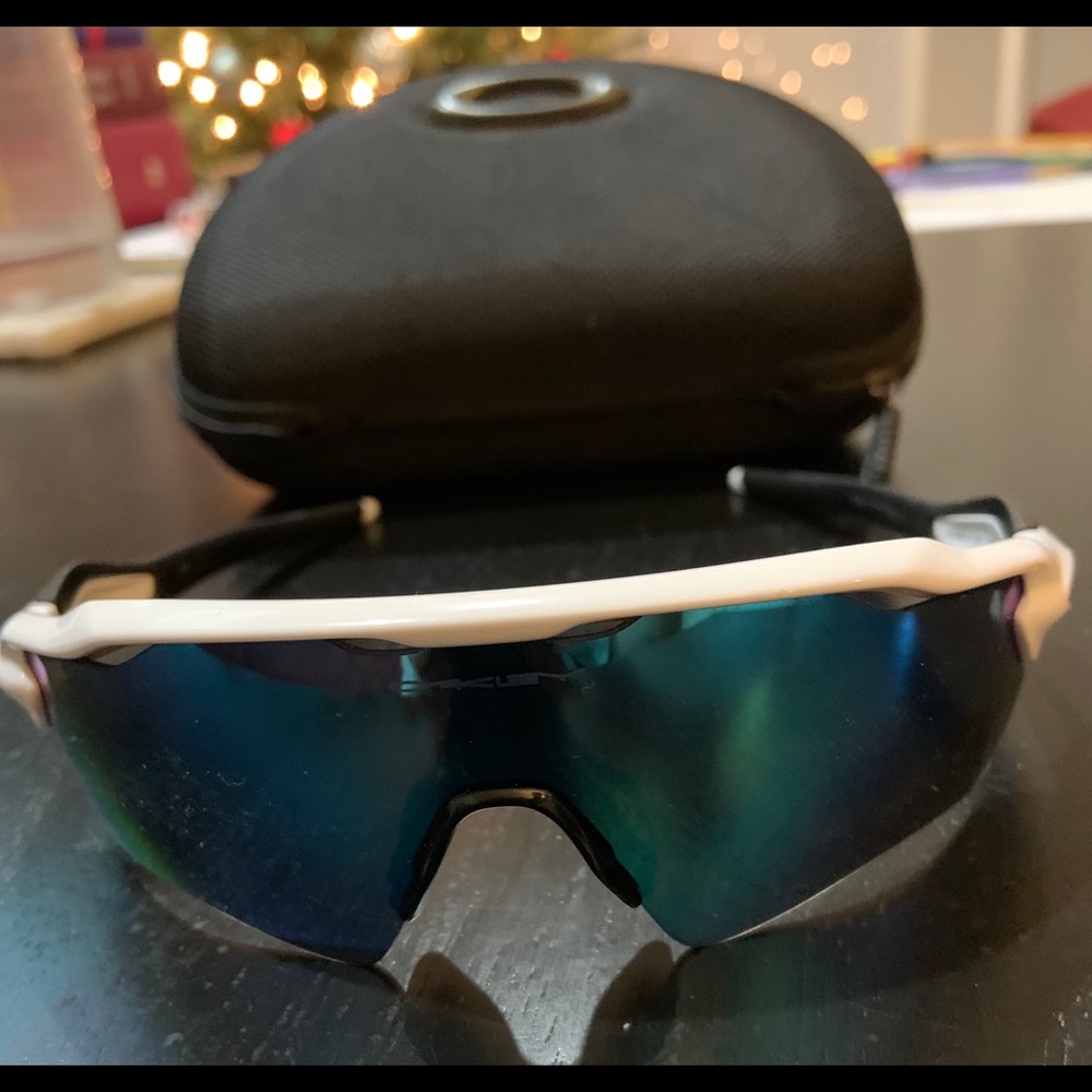 Oakley Radar EV Range Sunglasses